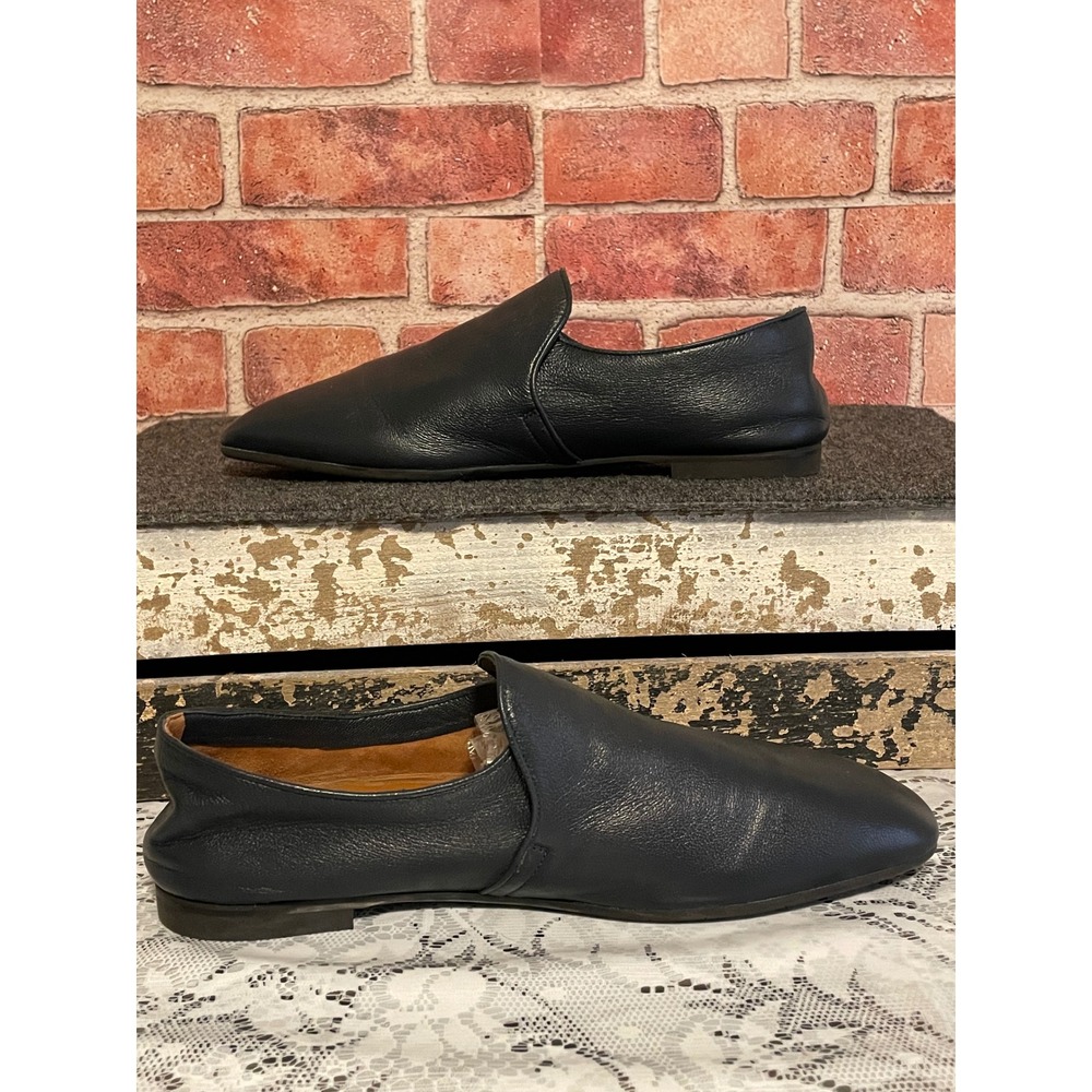 Aquatalia Navy Blue Leather Loafers Made in Italy Slip On Flats Womens 10.5 - Picture 2 of 8